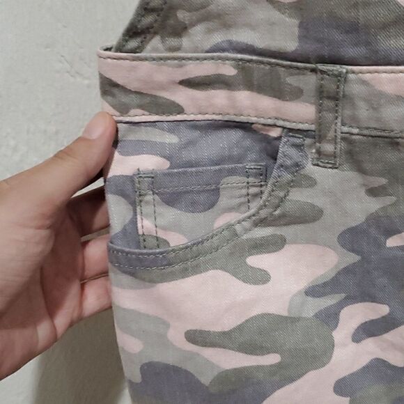 New The Childrens Place Girls Shortall in Pink Tinge Camo Size 14 - Picture 6 of 13
